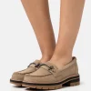 Clarks Orianna – Mocassins – Dark Sand magasin 22